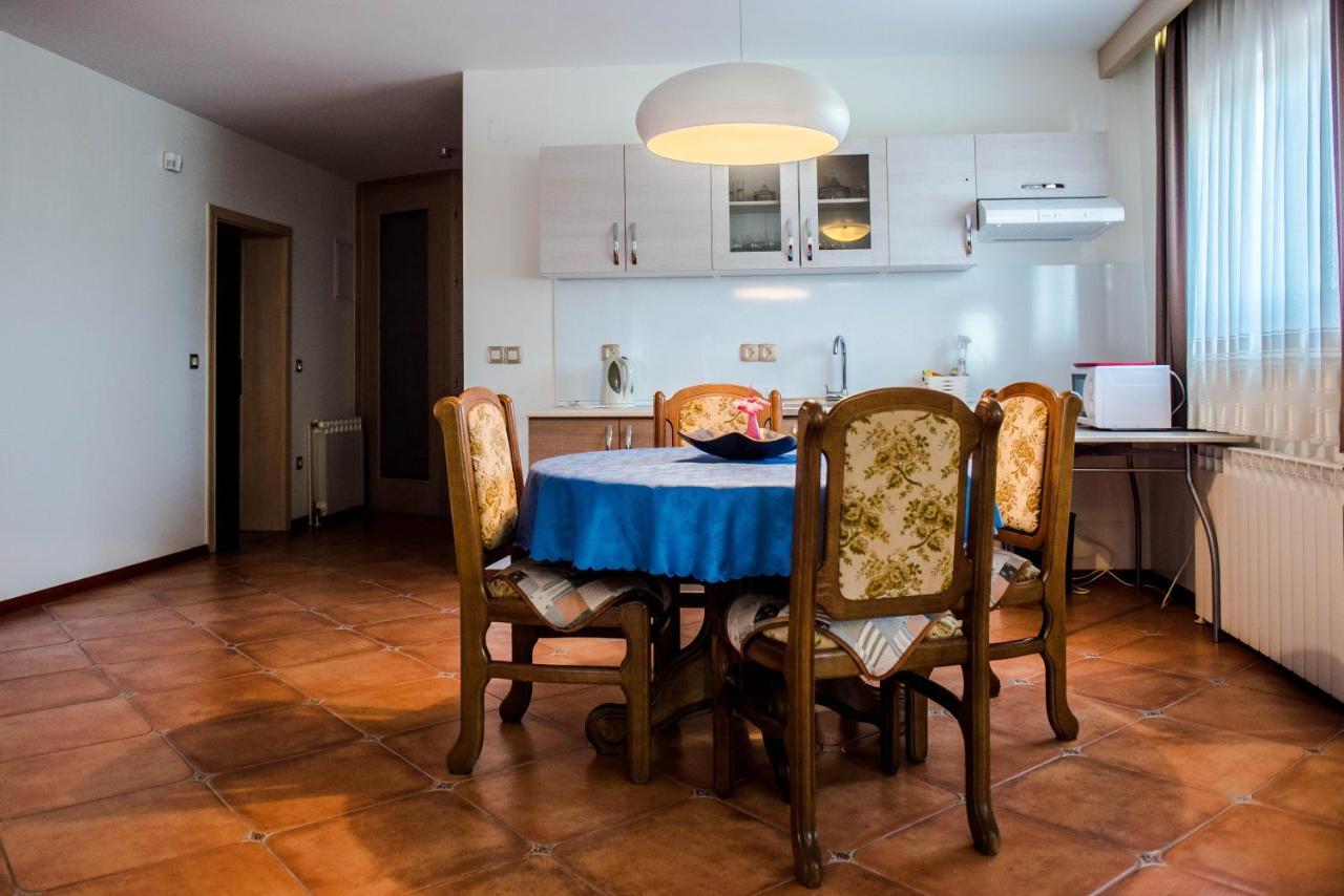 Villa Miriam Family Apartment Меджугорье Экстерьер фото