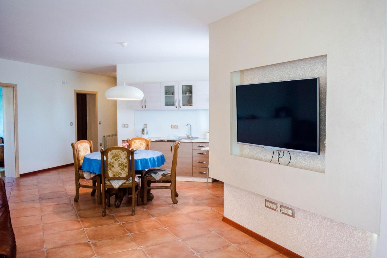 Villa Miriam Family Apartment Меджугорье Экстерьер фото